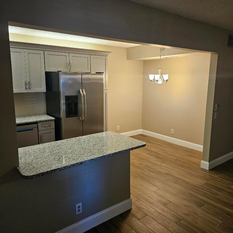 PINE RIDGE NORTH VILLAGE III CONDO - Residential Lease