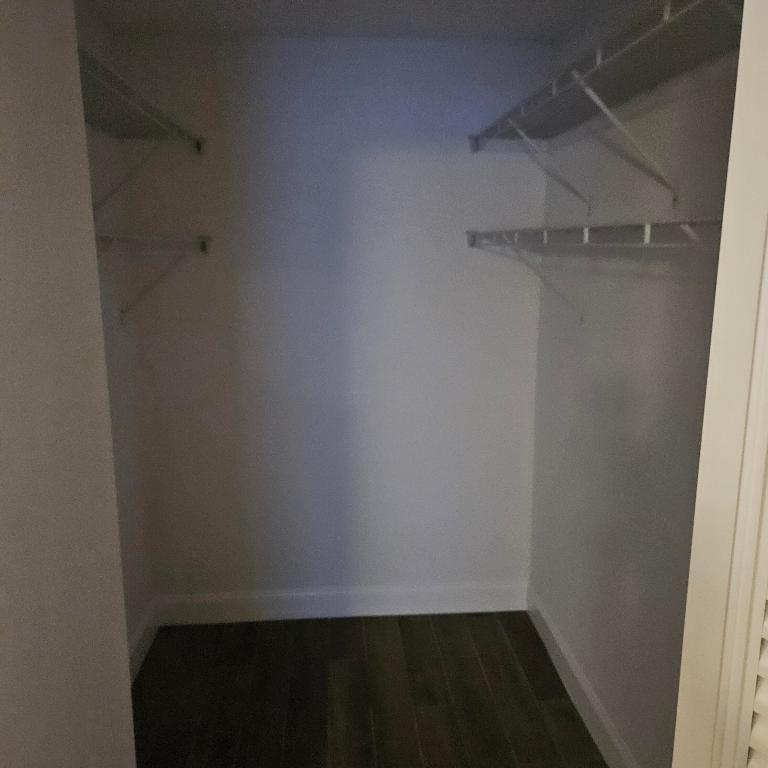 PINE RIDGE NORTH VILLAGE III CONDO - Residential Lease