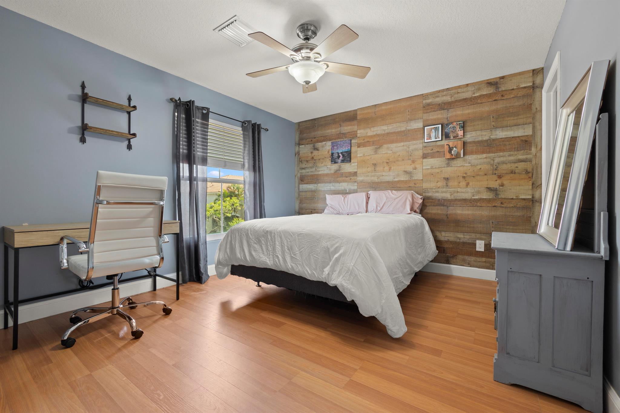 SEMINOLE GARDENS AT WOODBINE PAR F - Residential