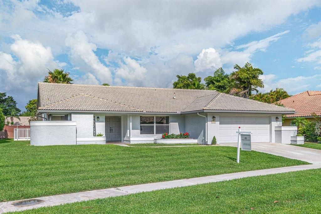 Photo of 22361 Ensenada Way, Boca Raton, FL 33433 (MLS # R10880984)