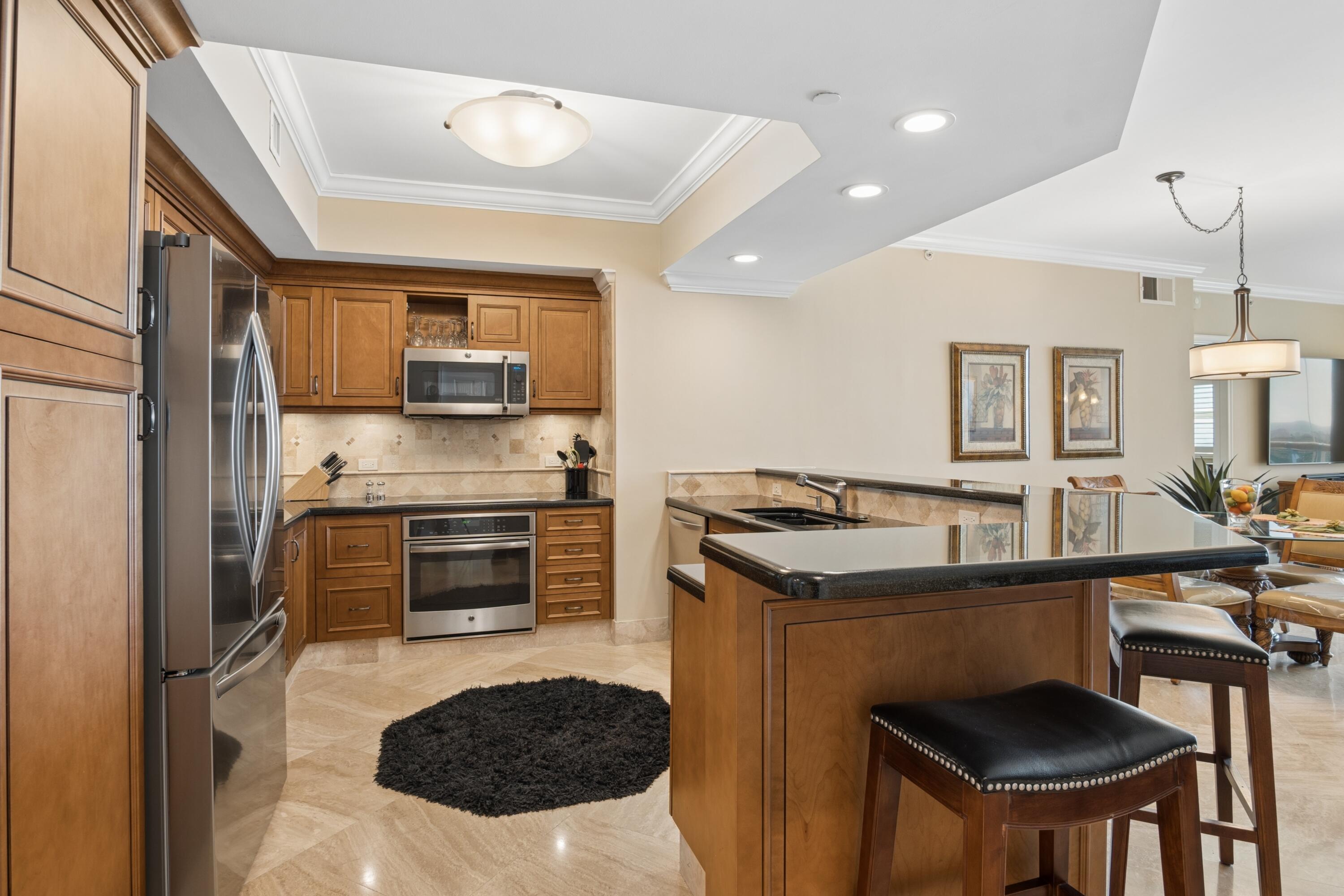 MARINA GRANDE RIVIERA BEACH CONDO - Residential
