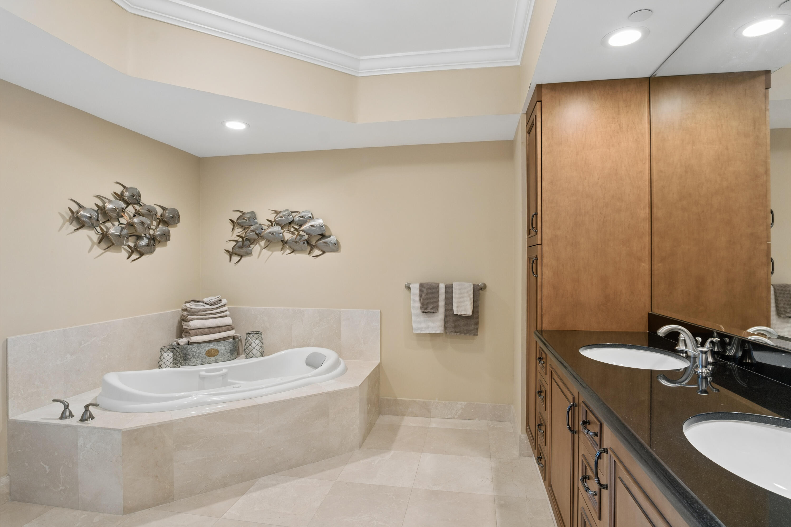 MARINA GRANDE RIVIERA BEACH CONDO - Residential