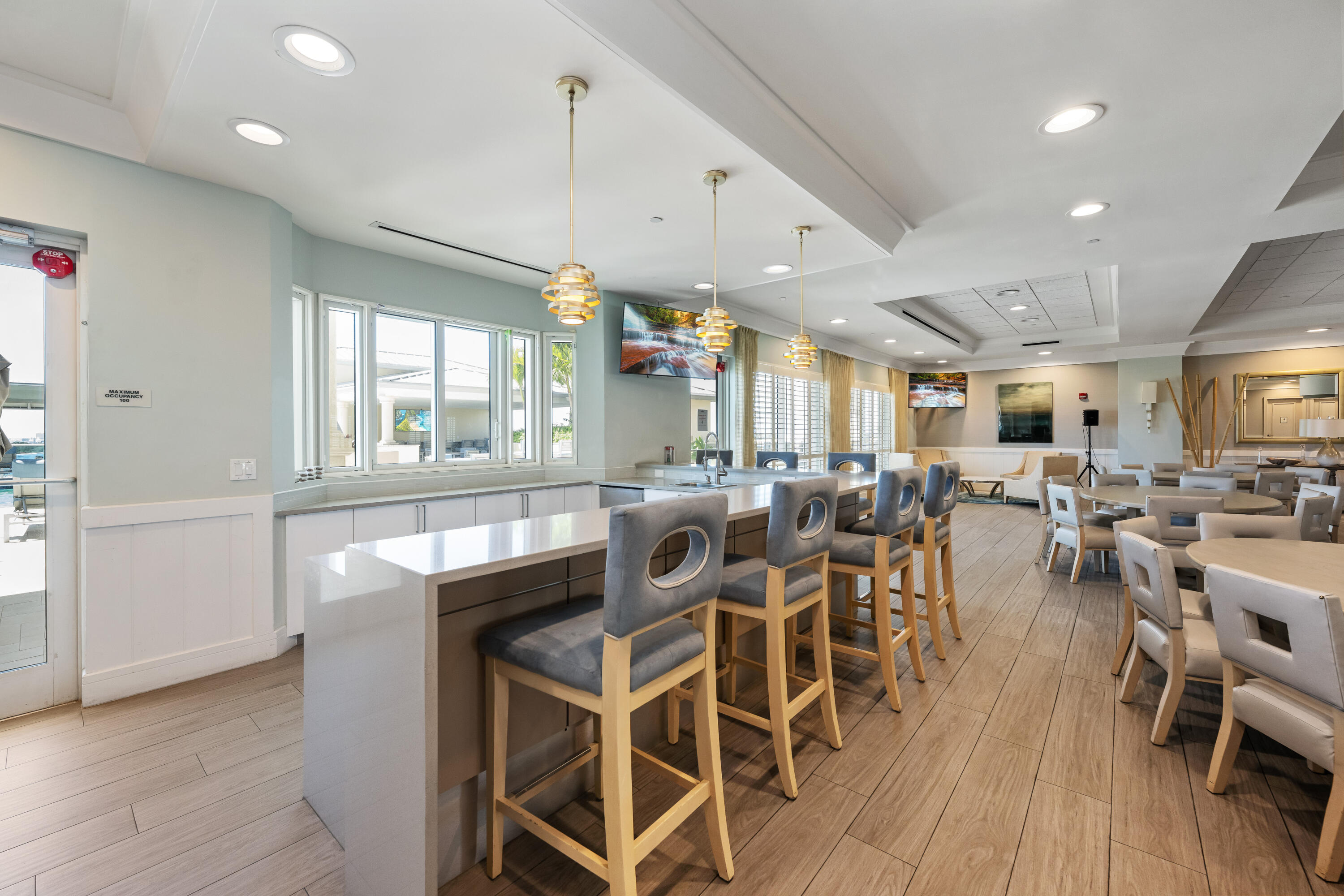 MARINA GRANDE RIVIERA BEACH CONDO - Residential