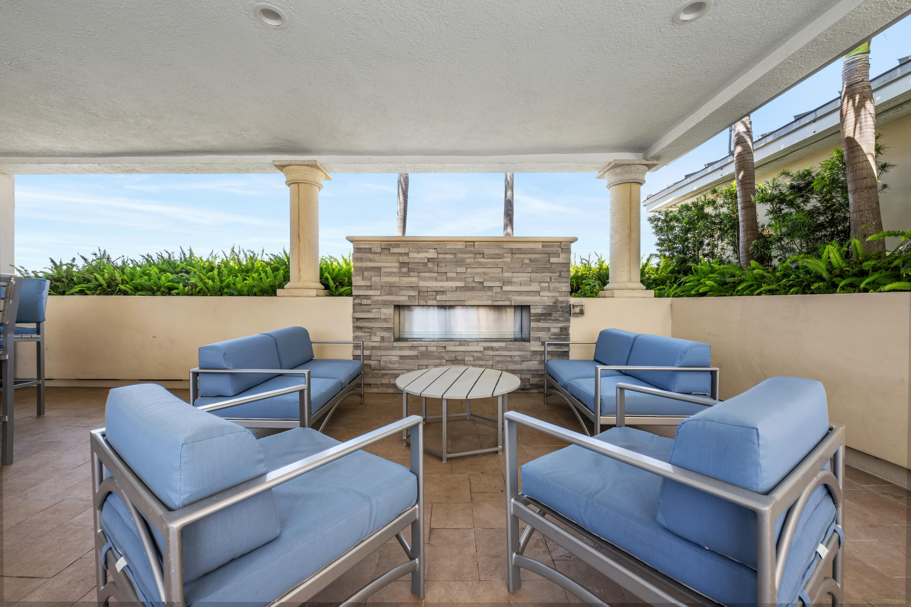 MARINA GRANDE RIVIERA BEACH CONDO - Residential