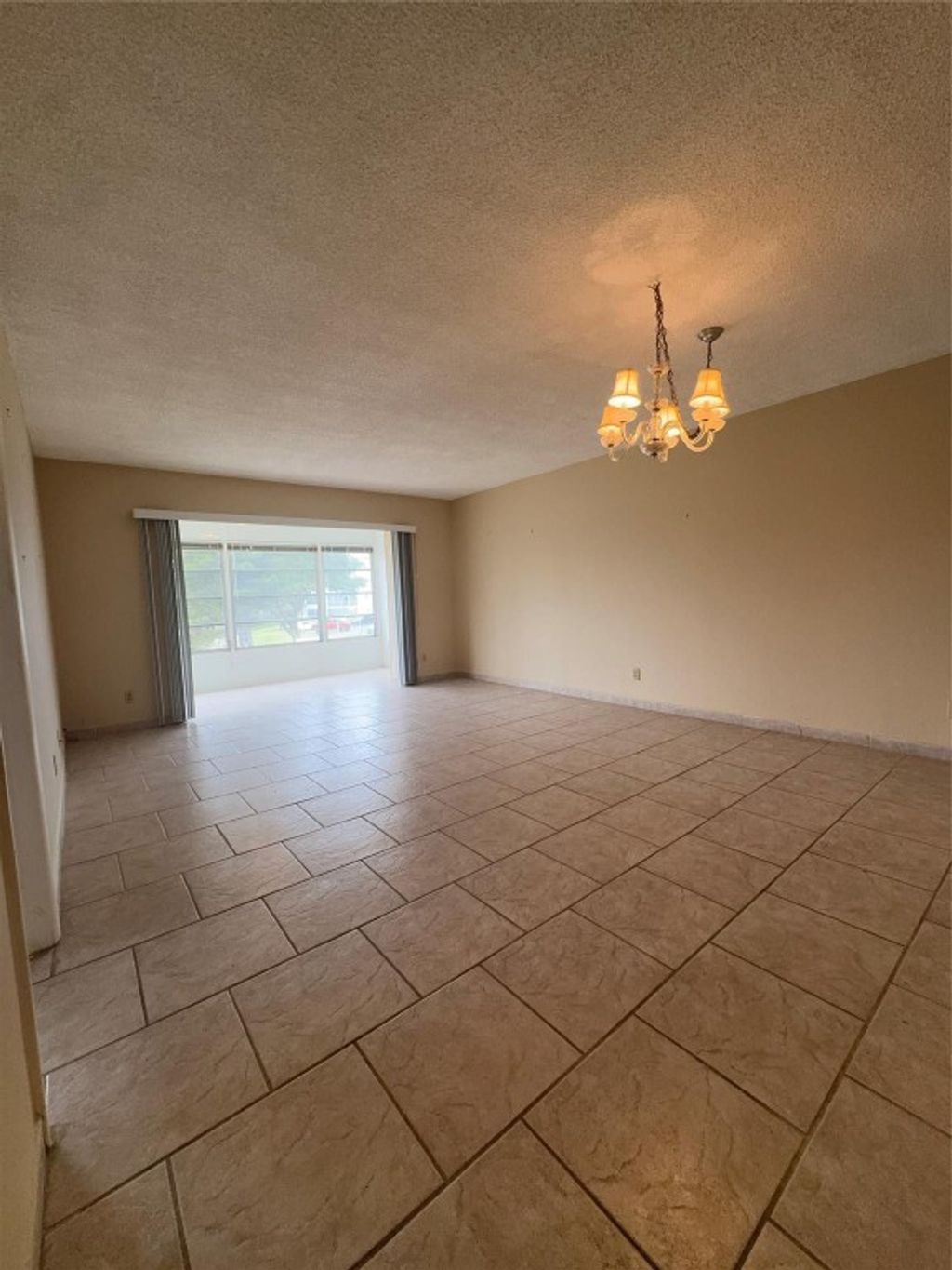 Photo of 4270 NW 40th Street #206, Lauderdale Lakes, FL 33319 (MLS # F10512937)