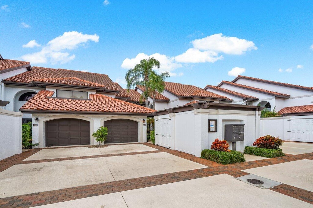 Photo of 16647 Traders Crossing N #127, Jupiter, FL 33477 (MLS # R11034275)
