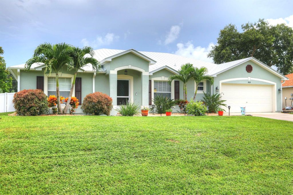 Photo of 849 Clearmont Street, Sebastian, FL 32958 (MLS # R11009871)