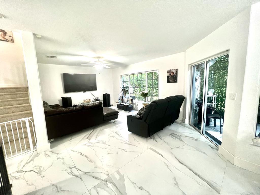 3462 NW 99th Way 3462