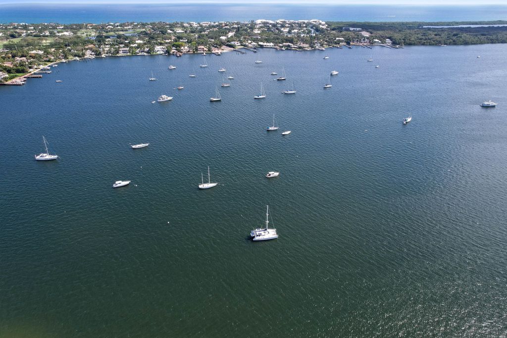 Photo of 1 Water Club Way #1402, North Palm Beach, FL 33408 (MLS # R10869359)