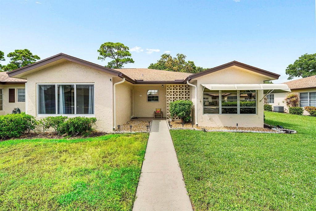 Photo of 13990 Nesting Way #C, Delray Beach, FL 33484 (MLS # R11118448)