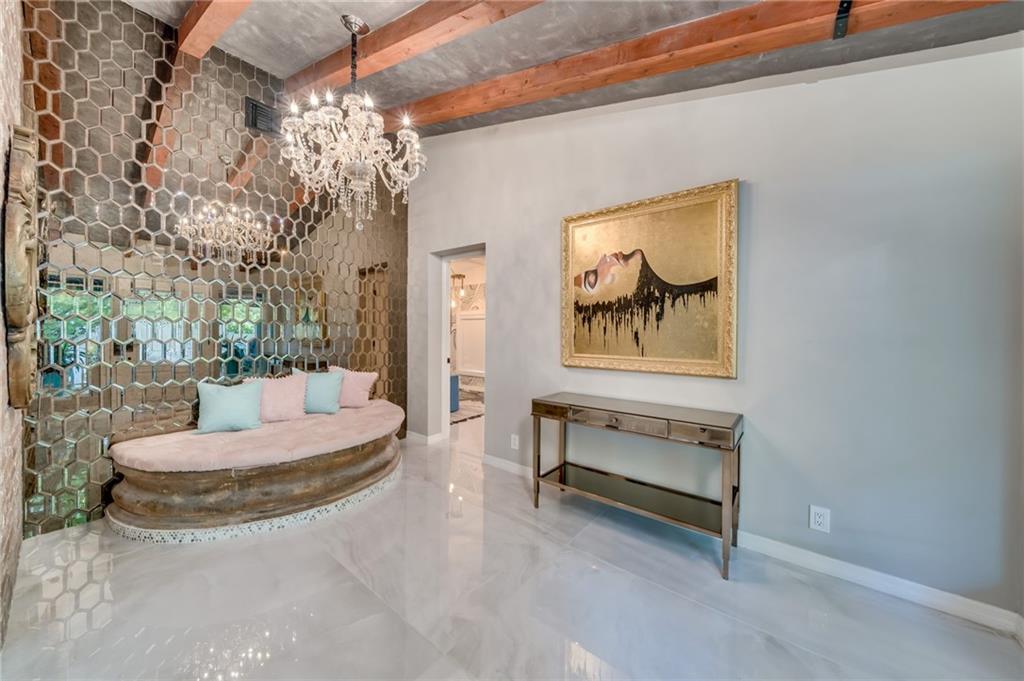 Las Olas Park Corr 6-12 B - Residential