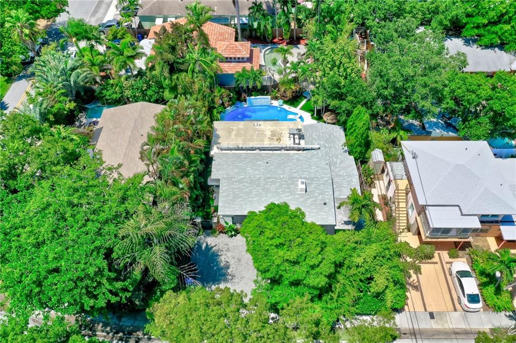 Las Olas Park Corr 6-12 B - Residential