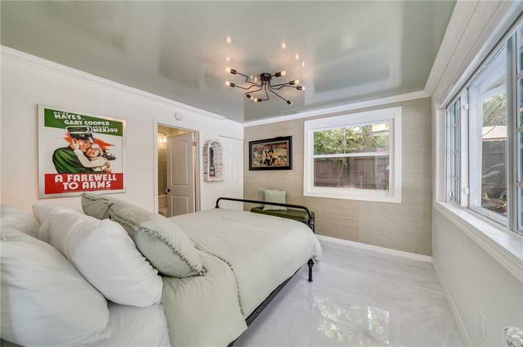 Las Olas Park Corr 6-12 B - Residential