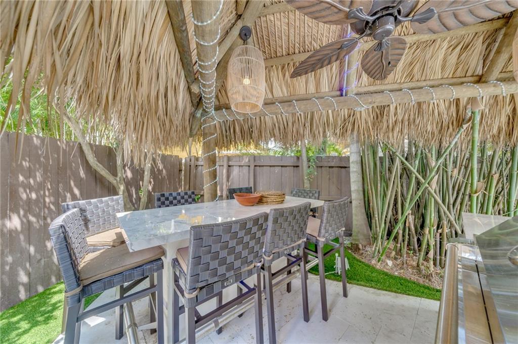 Las Olas Park Corr 6-12 B - Residential