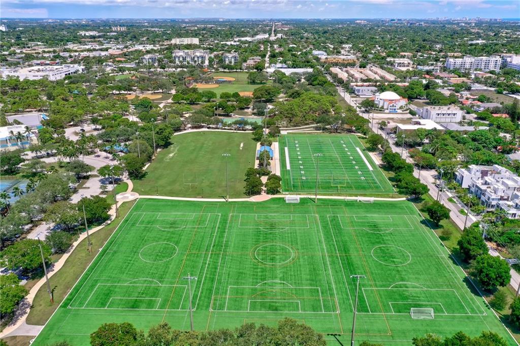 Las Olas Park Corr 6-12 B - Residential