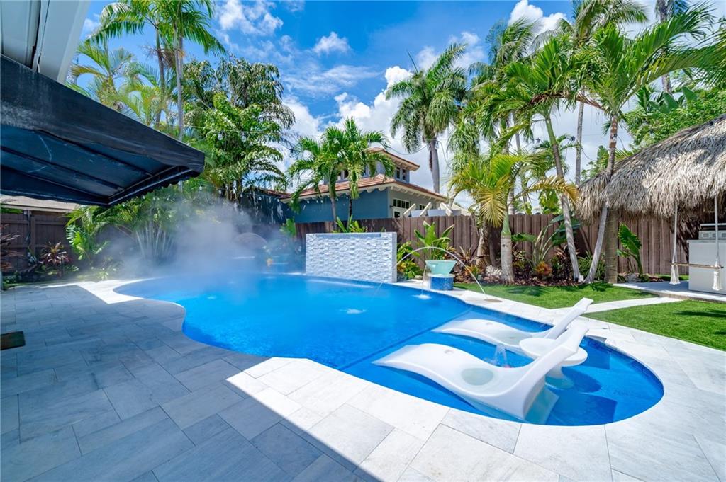 Las Olas Park Corr 6-12 B - Residential