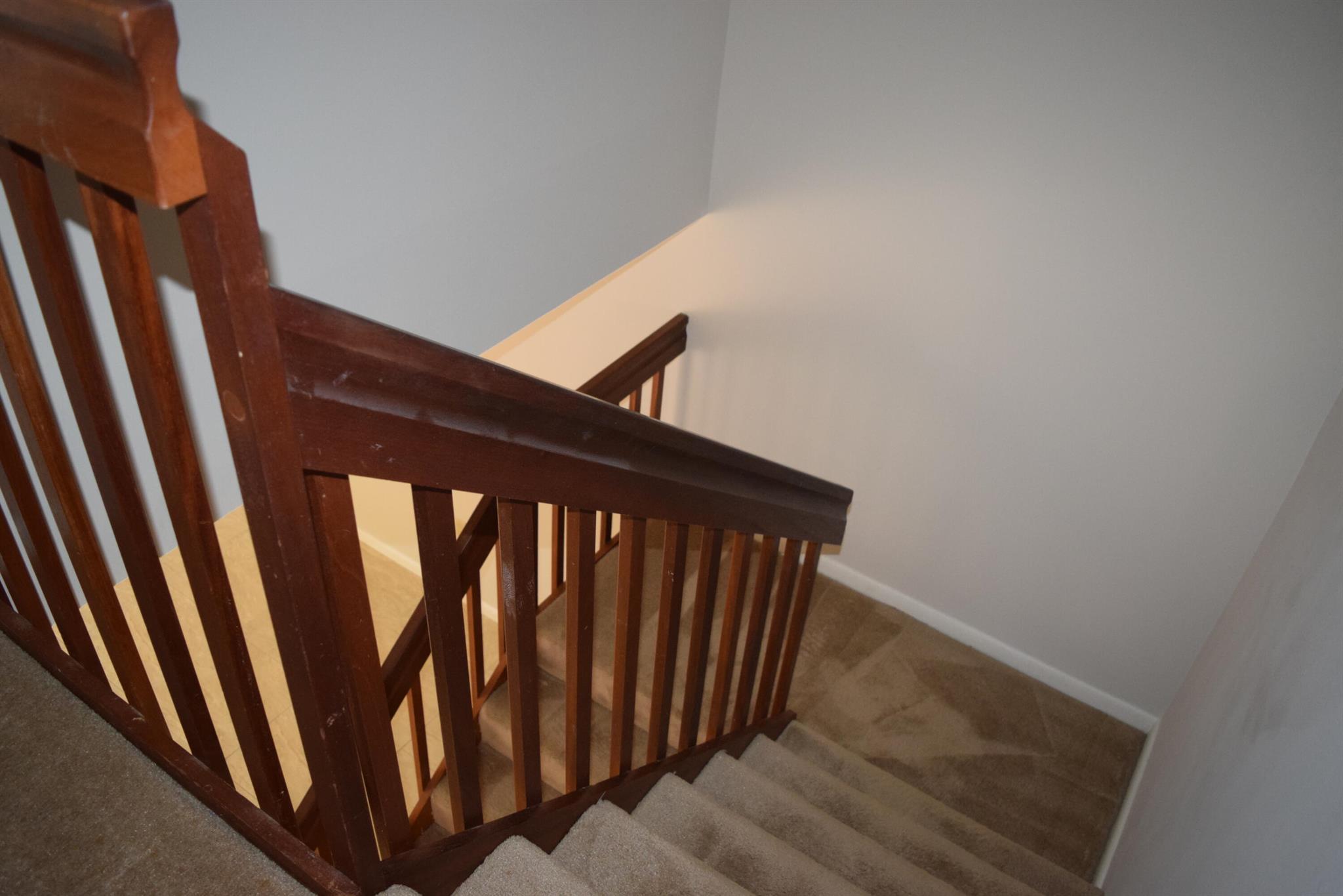 EMERALD LAKES - Residential Lease