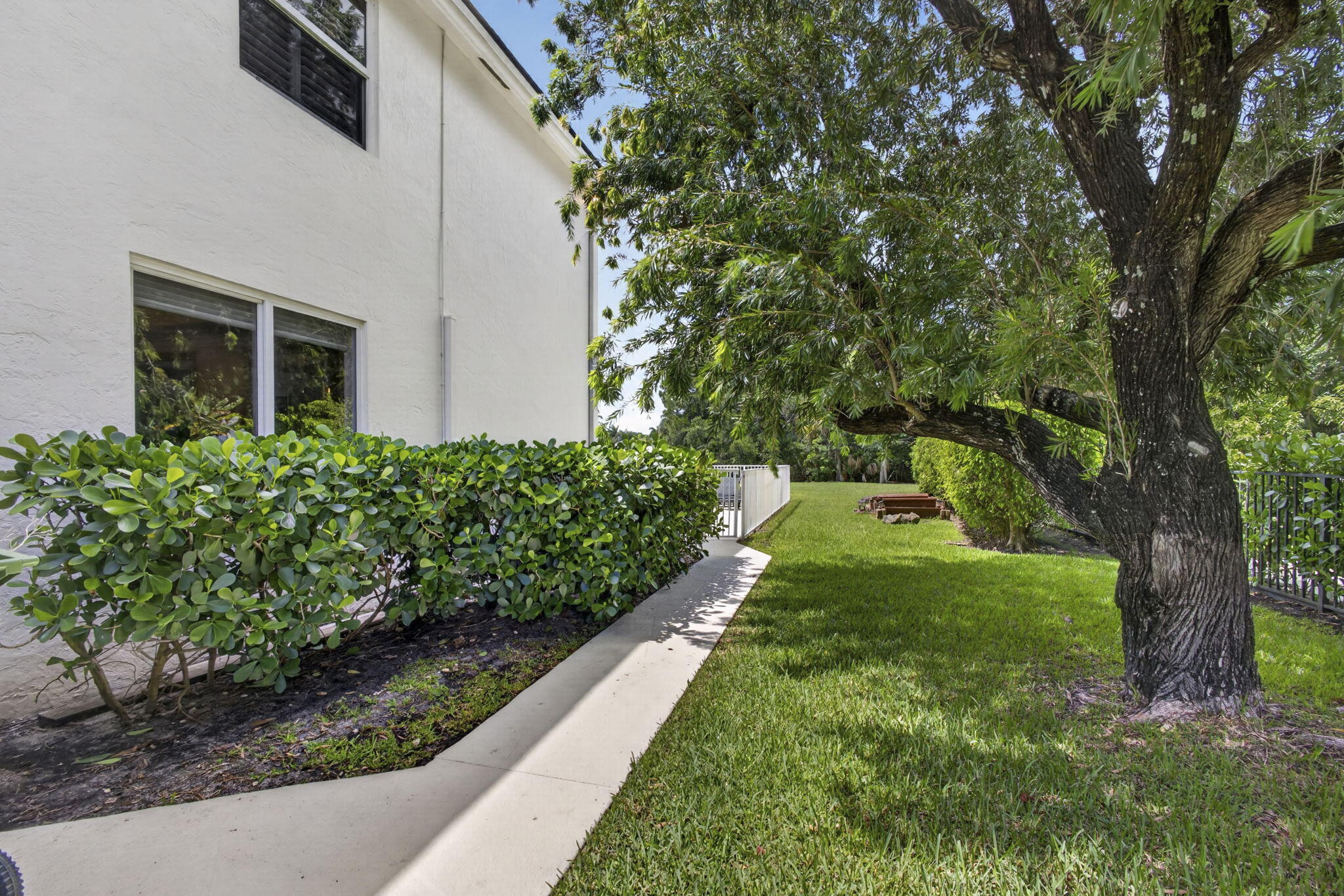 BINKS FOREST OF THE LANDINGS AT WELLINGTON 3 - Residential