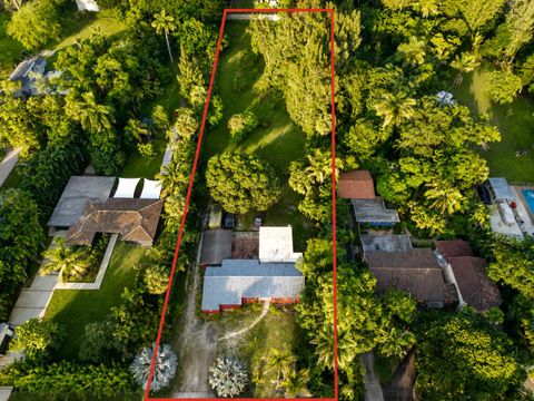 Tiny photo for 300 Bayberry Drive, Plantation, FL 33317 (MLS # B26036094)