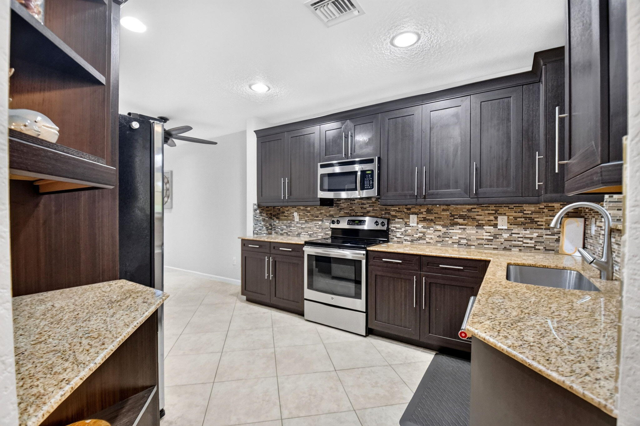 Properties 4349 Colony View Drive