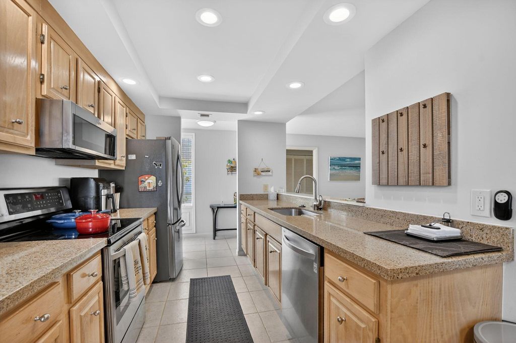 Photo of 19809 Boca West Drive #4043, Boca Raton, FL 33434 (MLS # R11167588)