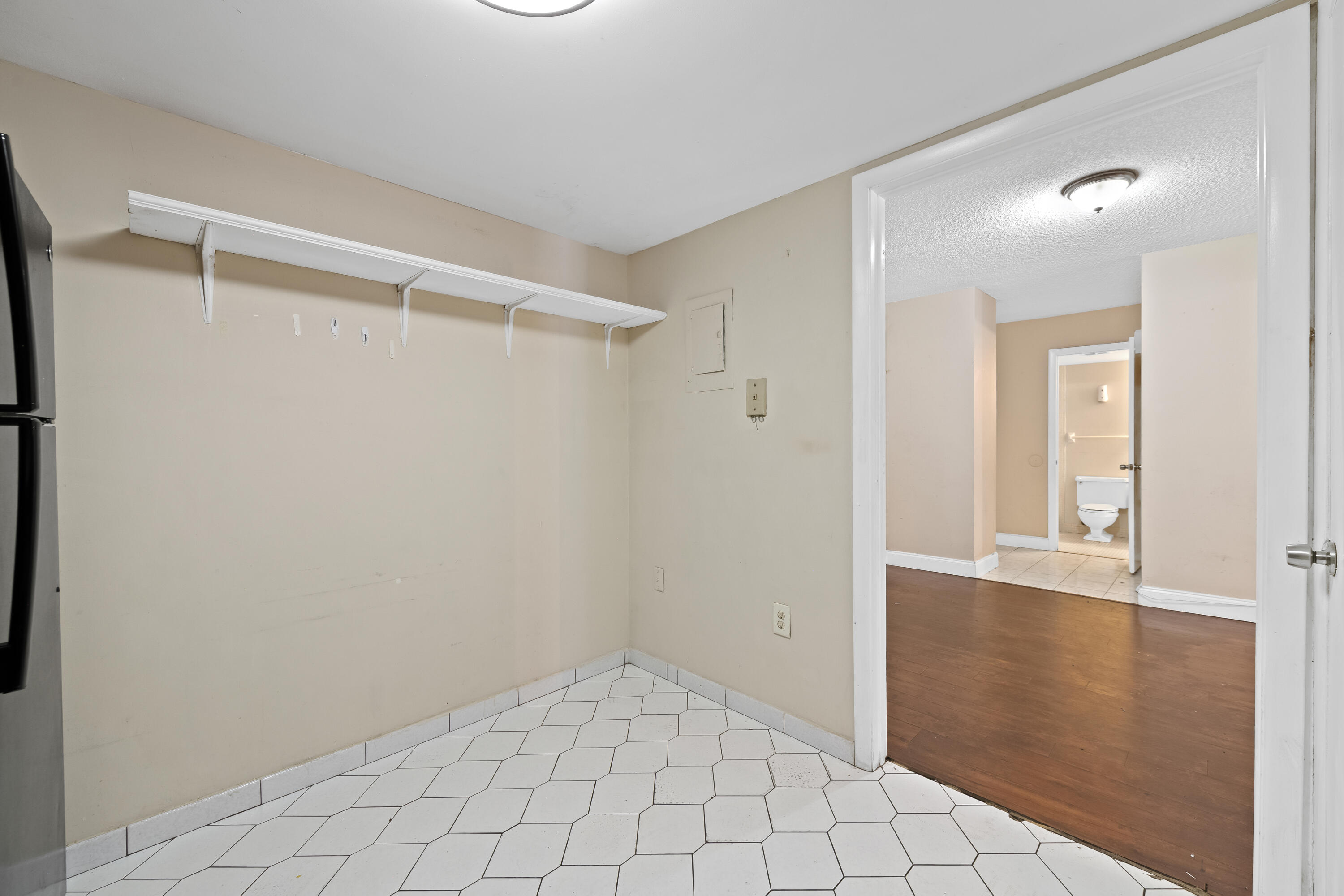 MANORS OF INVERRARY I-3 - Residential