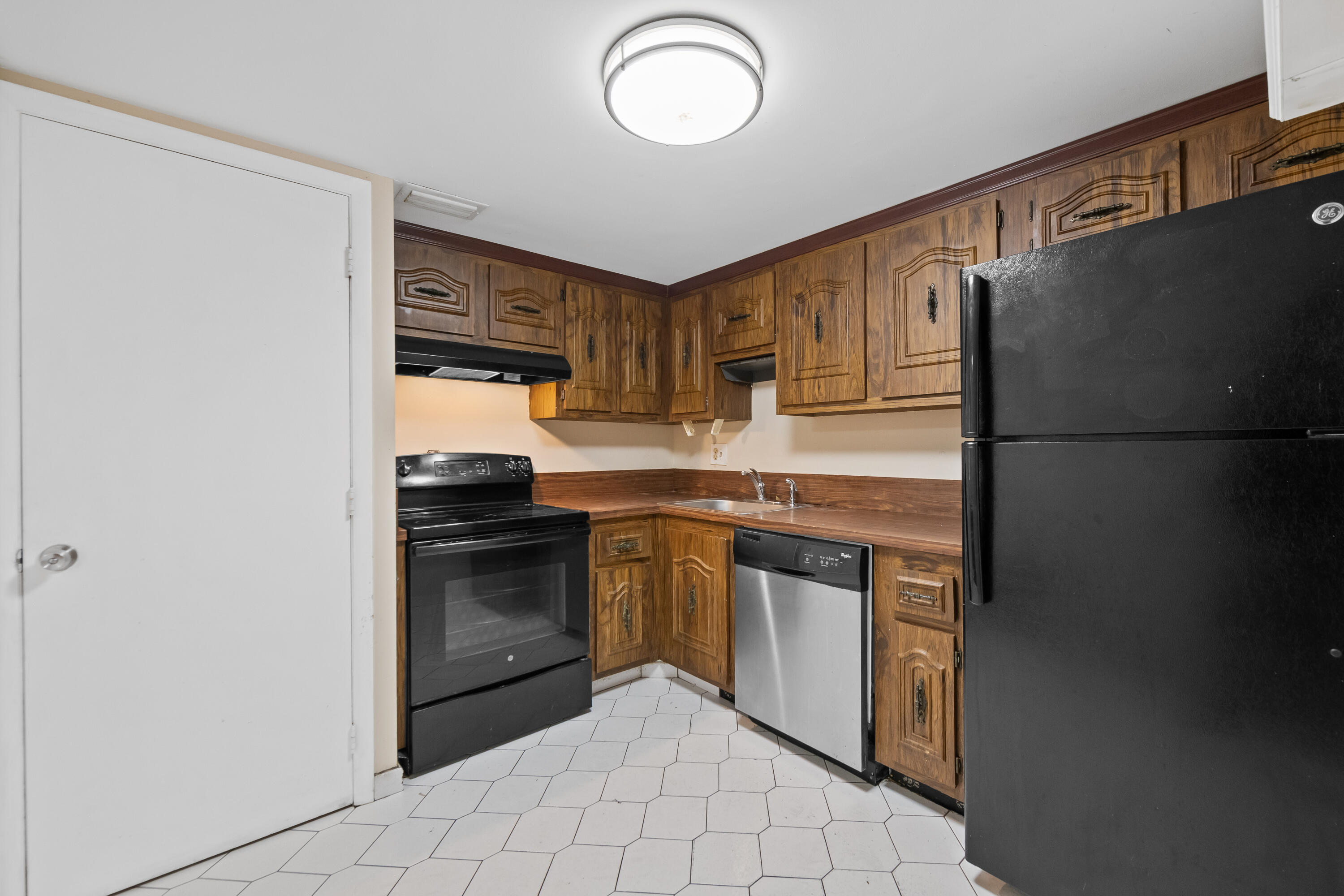 MANORS OF INVERRARY I-3 - Residential