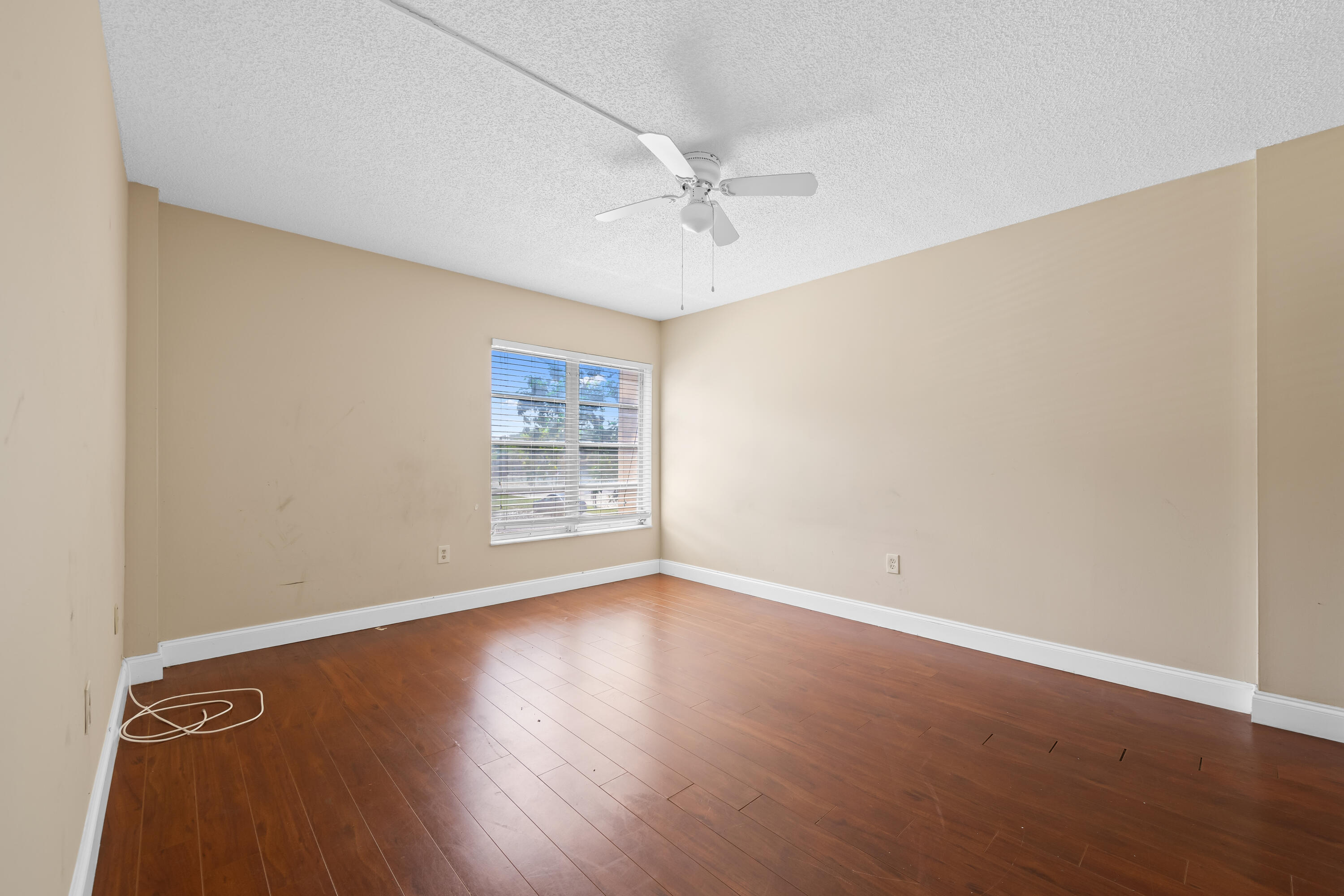 MANORS OF INVERRARY I-3 - Residential
