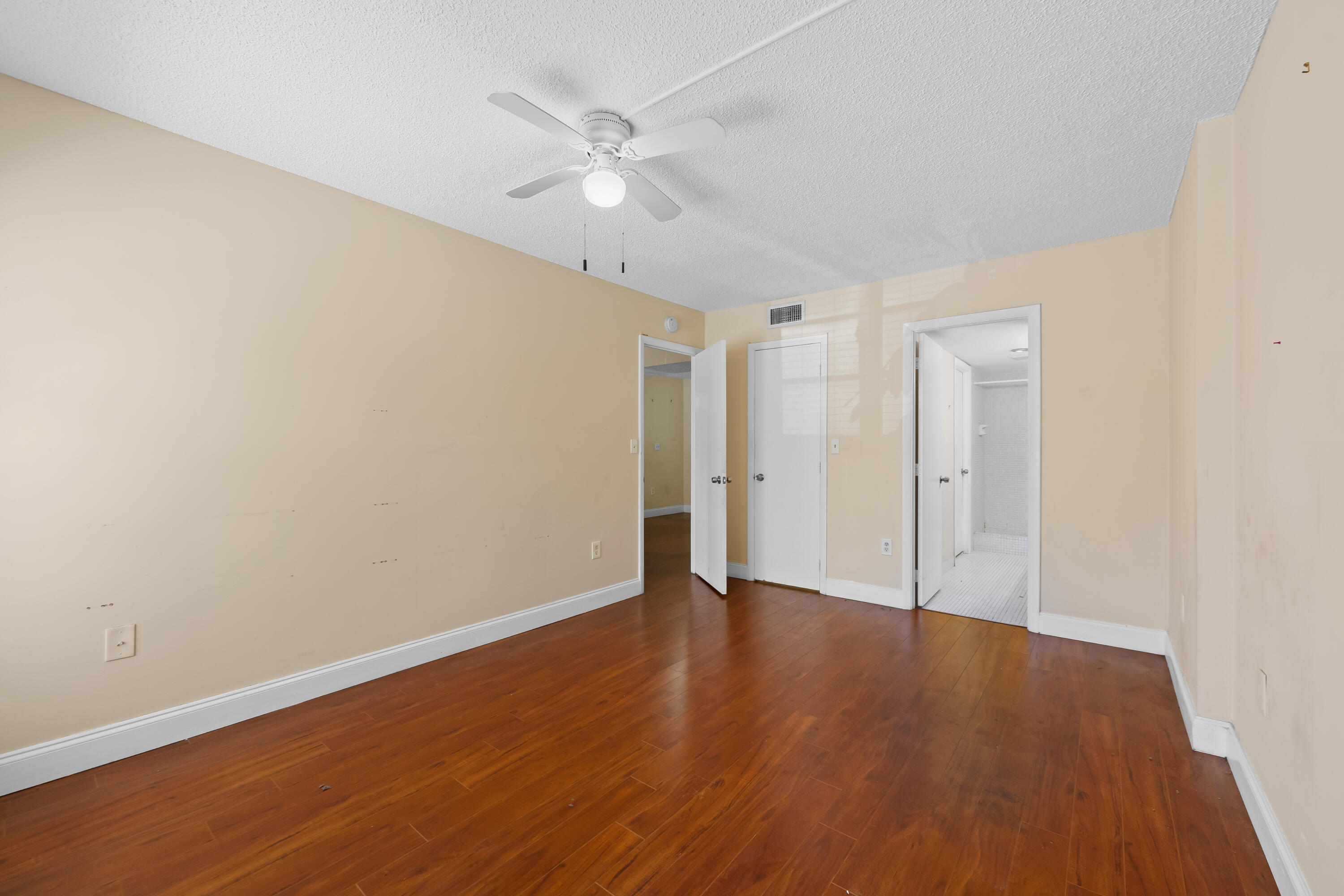 MANORS OF INVERRARY I-3 - Residential
