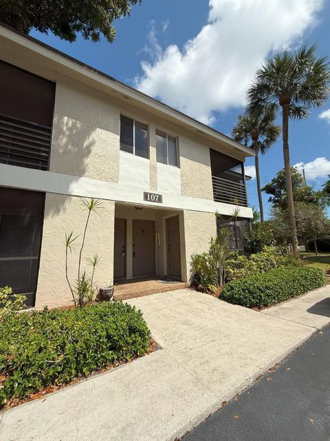 107 Gardens Drive 206 Pompano Beach FL 33069