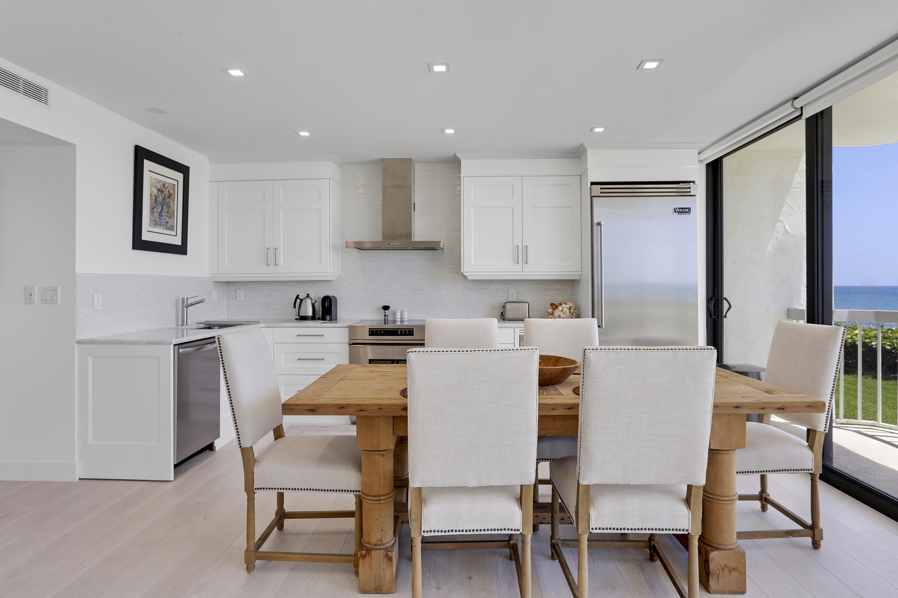 3300 S Ocean 202 S Boulevard 202s