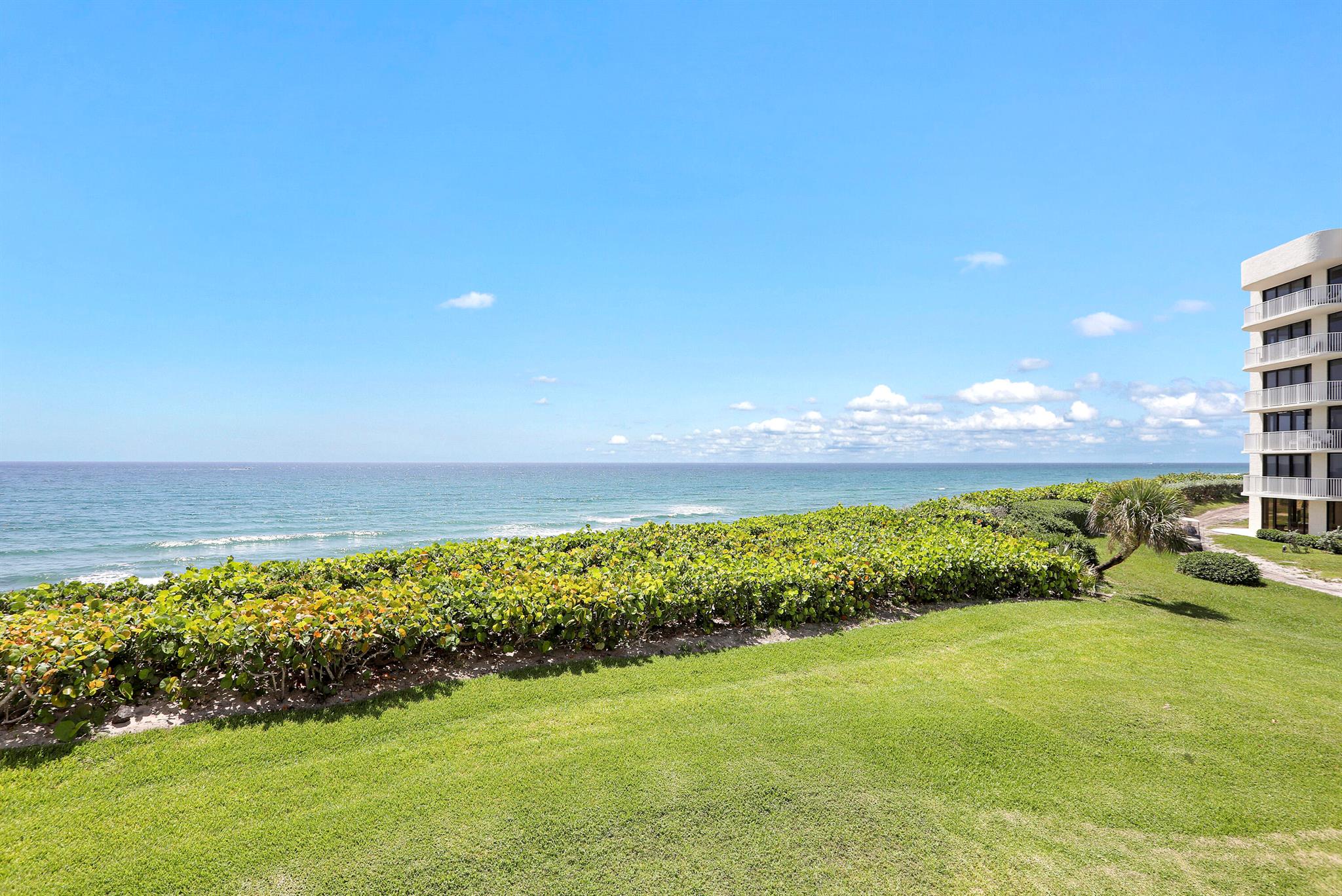 MERIDIAN OF PALM BEACH CO - Residential Lease