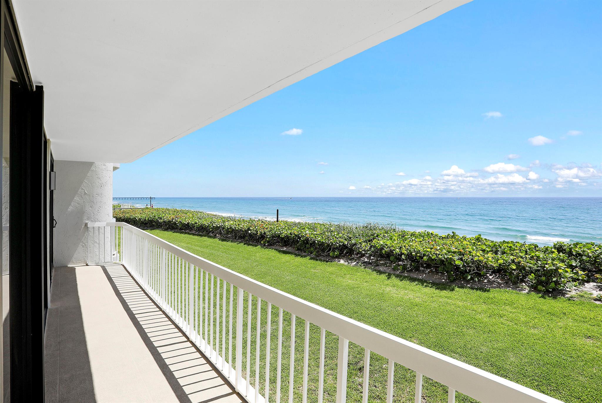 MERIDIAN OF PALM BEACH CO - Residential Lease