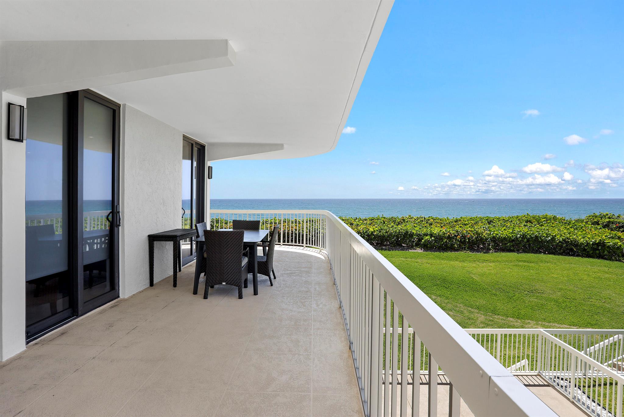 MERIDIAN OF PALM BEACH CO - Residential Lease