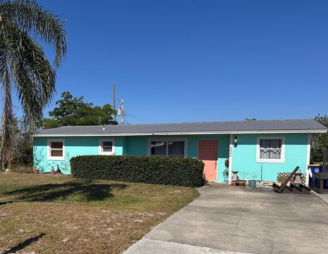 2804 NE Hickory Ridge Avenue Jensen Beach FL 34957