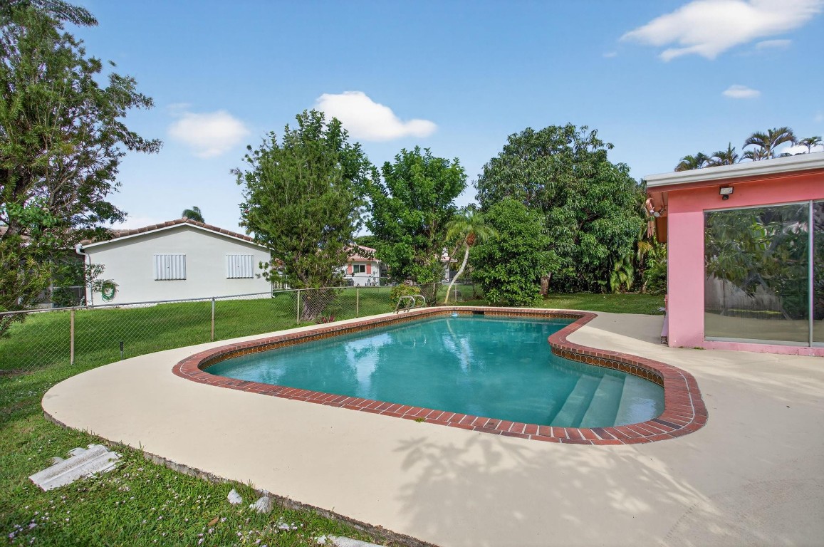 Chevy Chase Amd Of - Residential