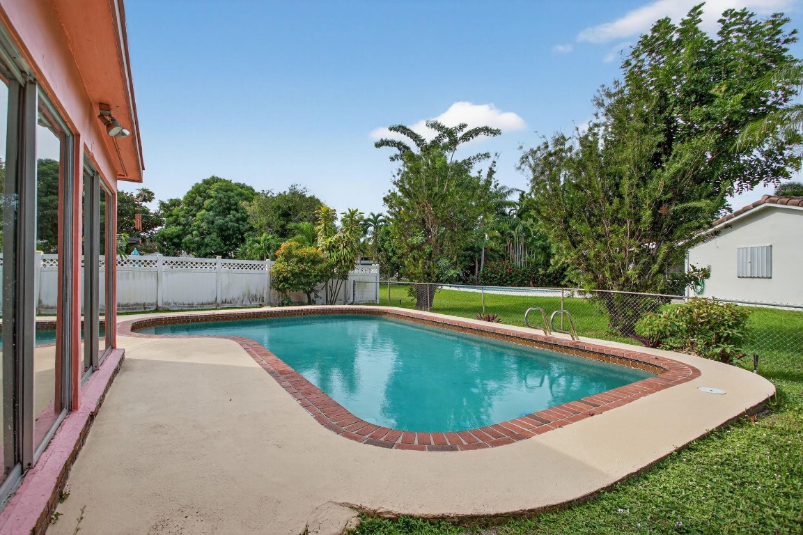 Chevy Chase Amd Of - Residential