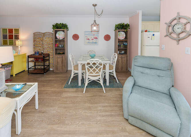 JUPITER BAY ONE THRU SIX CONDO - Residential Lease