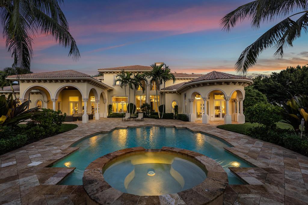 LONG LAKE ESTATES - Residential