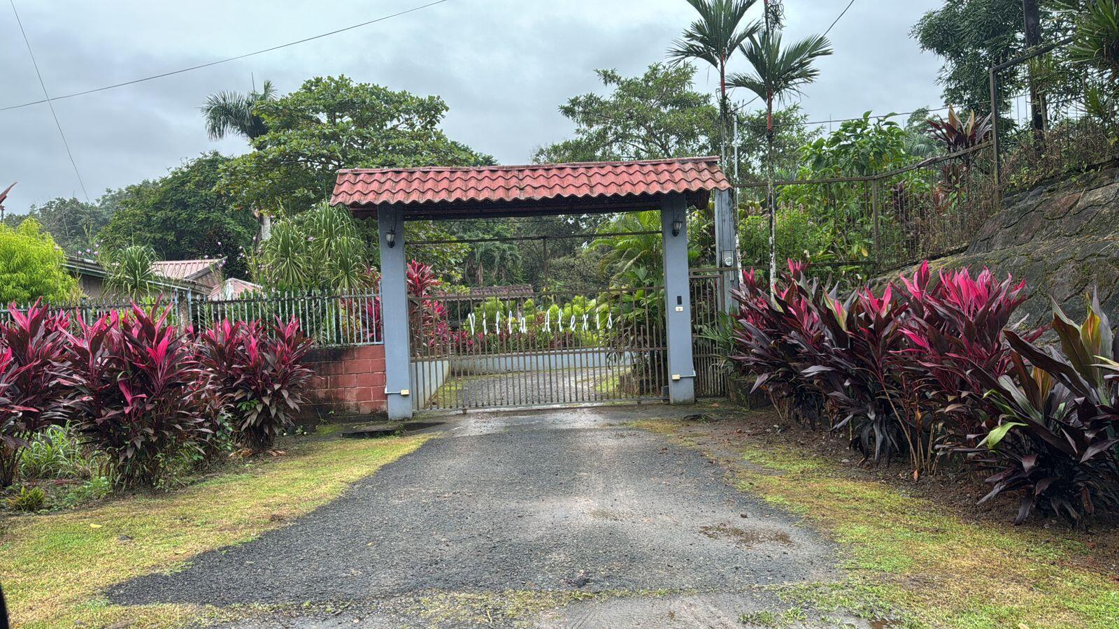 El Tanque, Fortuna - Residential