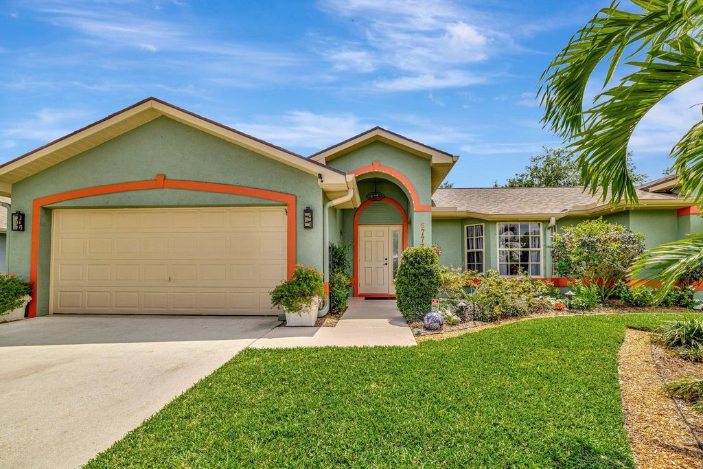 Photo of 6777 NW Abigail Avenue, Port Saint Lucie, FL 34983 (MLS # R11079437)