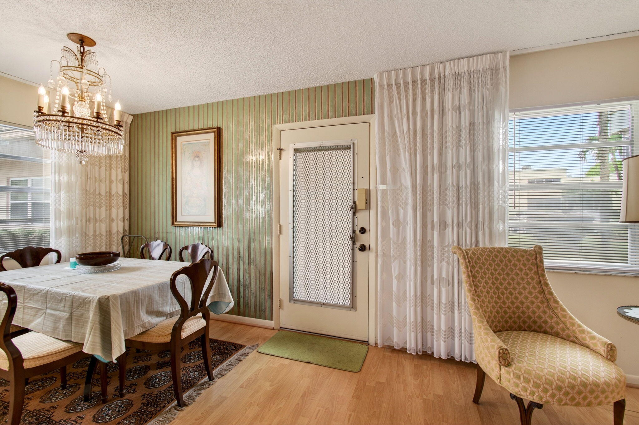 KINGS POINT CAPRI CONDOS - Residential