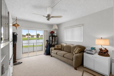 Tiny photo for 349 Capri Dr #H, Delray Beach, FL 33484 (MLS # B26016170)