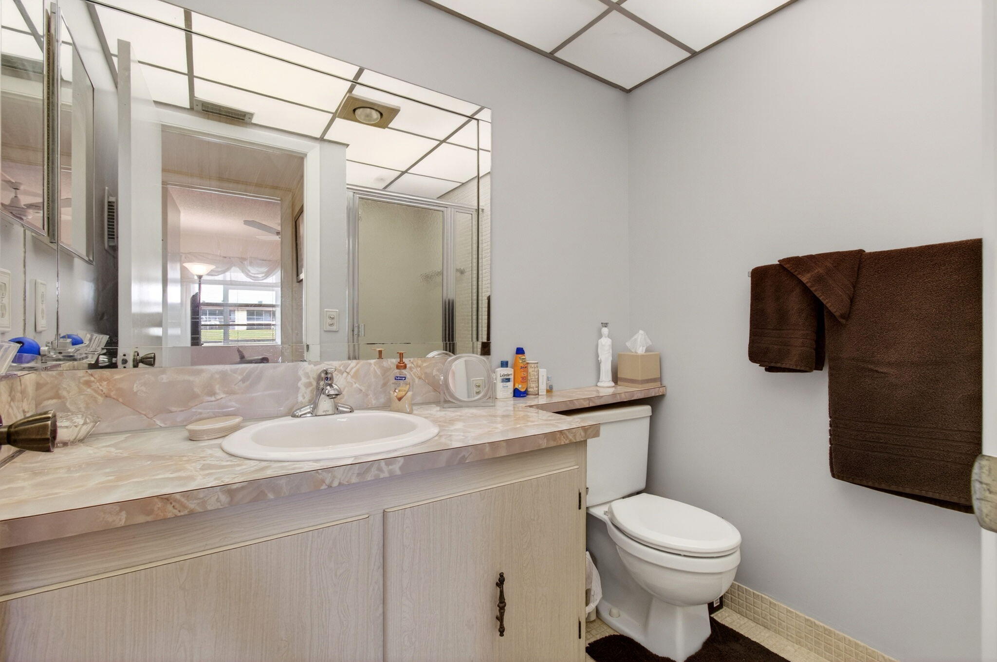 KINGS POINT CAPRI CONDOS - Residential