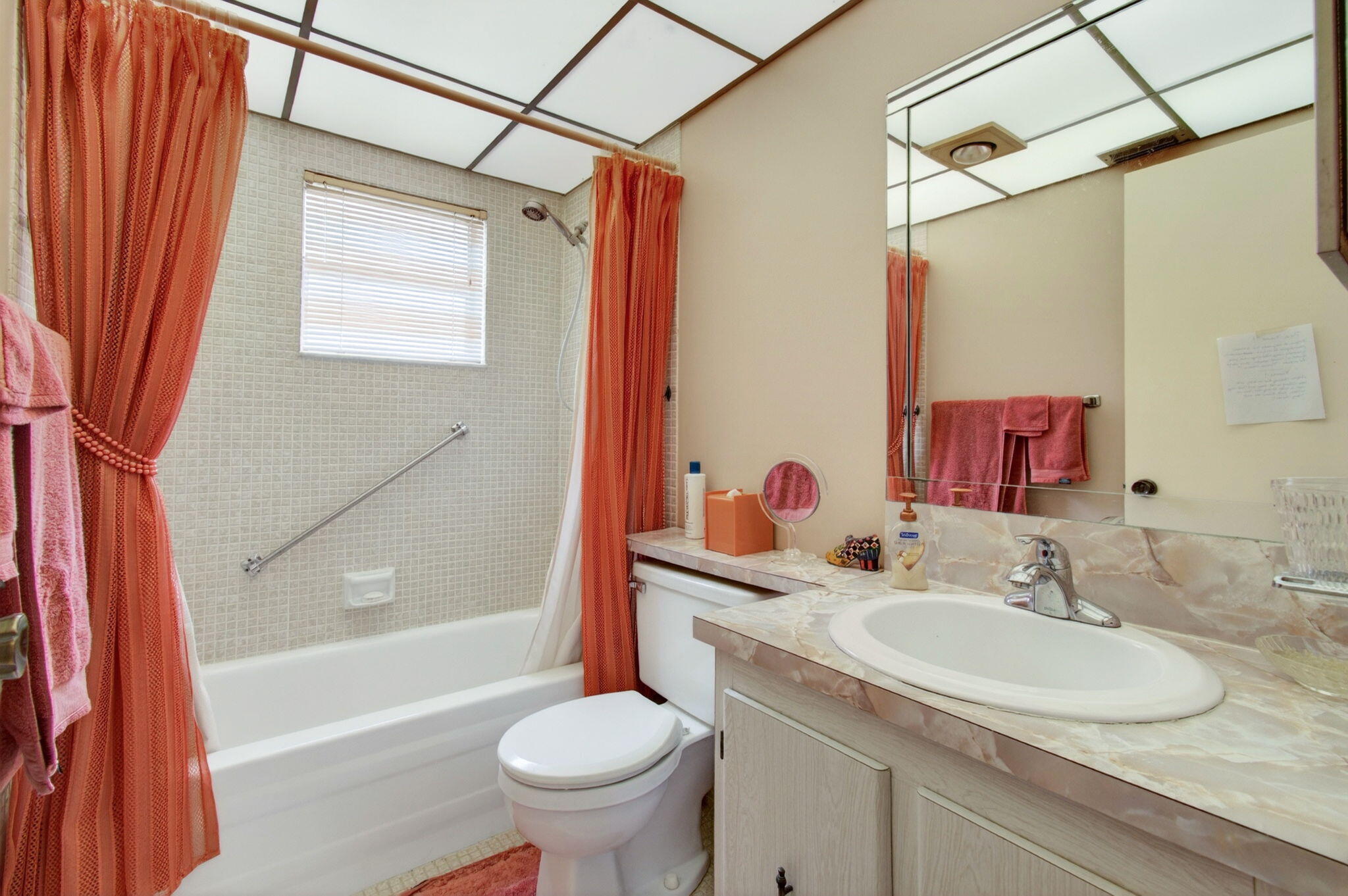 KINGS POINT CAPRI CONDOS - Residential