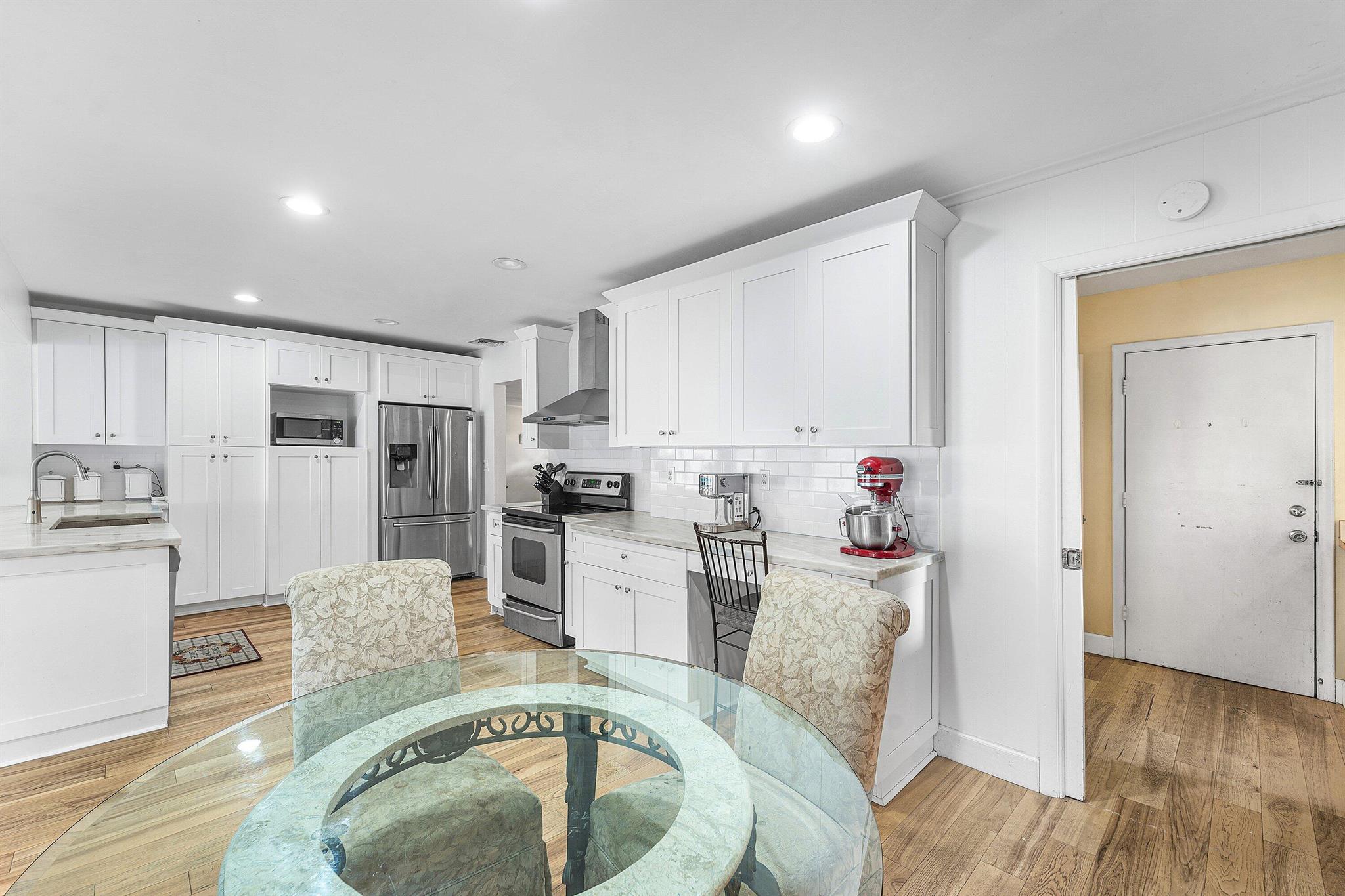 ROYAL OAK HILLS 1ST SEC - Residential