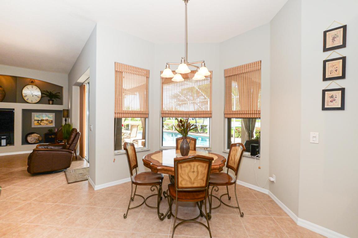 Palm Lake Gardens - Residential