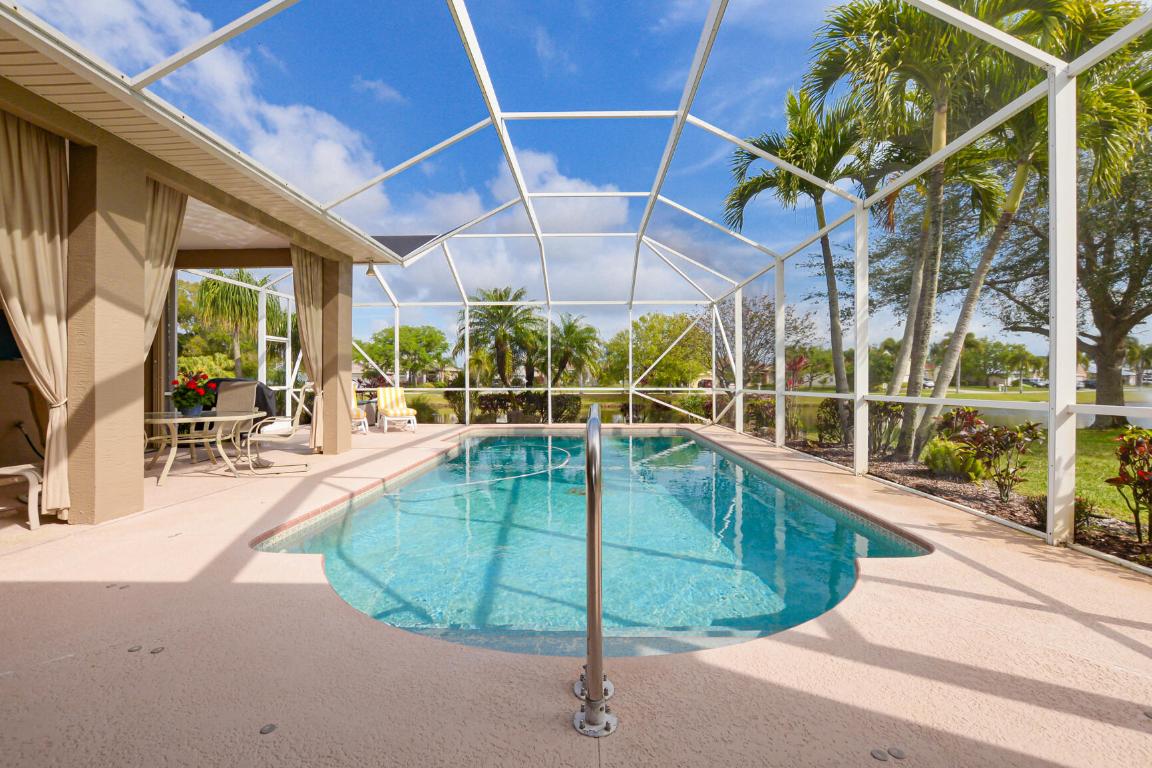 Palm Lake Gardens - Residential