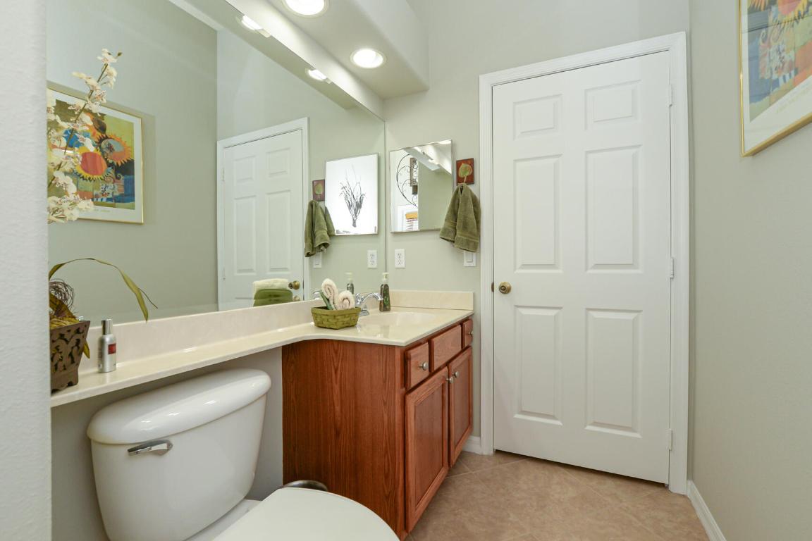 Palm Lake Gardens - Residential