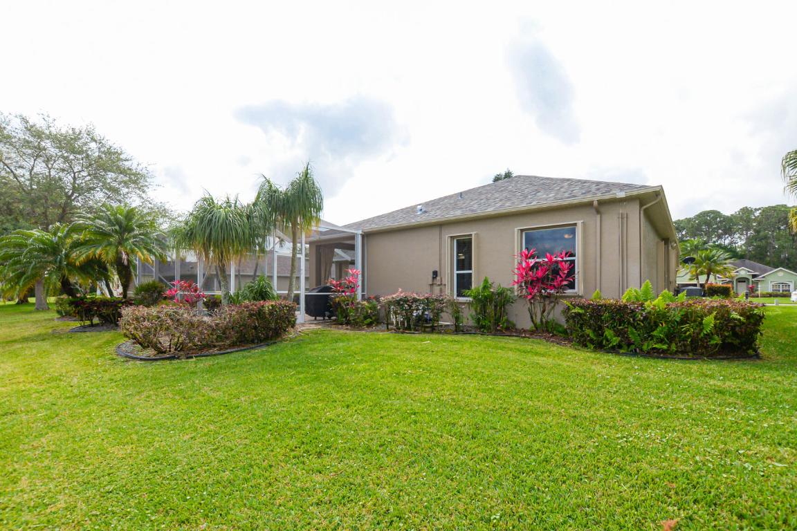 Palm Lake Gardens - Residential